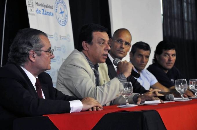 Transferencia del Club Lanxess al municipio 08-11 (Large)
