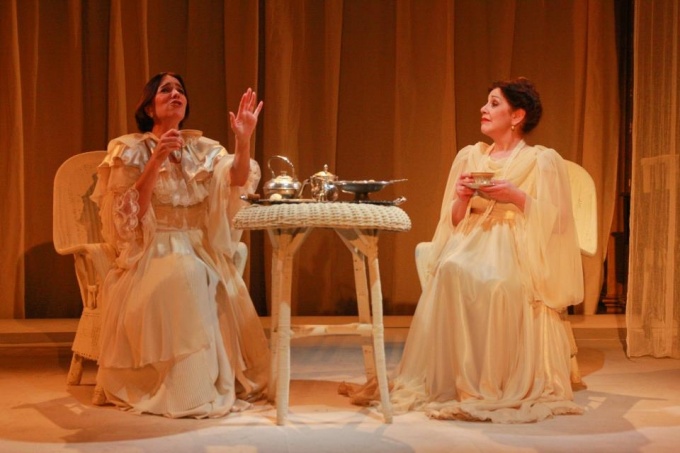Exitosa presentación del Teatro Cervantes