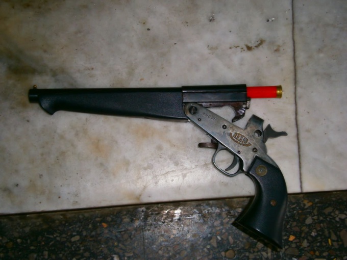 Un delincuente armado intentó robarle a un repartidor de golosinas