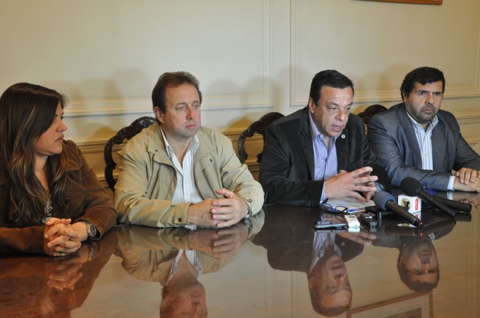 El Ejecutivo lanza campaña de apoyo al proyecto de la Policía Municipal