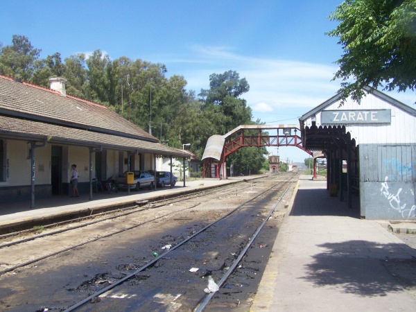 “Encuentro a la estación de trenes en muy buen estado”, dijo Randazzo