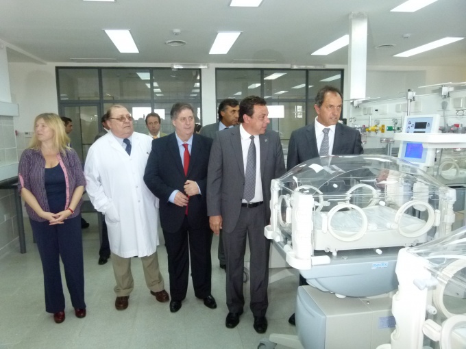 Scioli y Collia inauguraron el nuevo Centro Perinatal