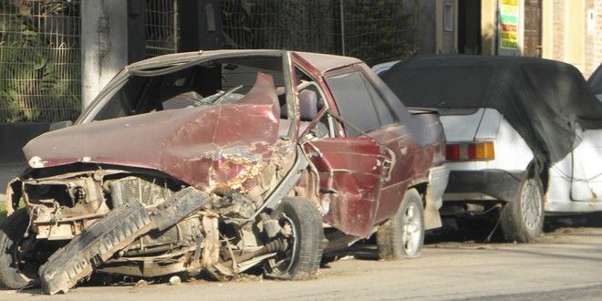 Compactarán o destruirán los autos abandonados