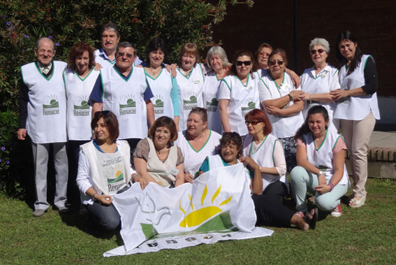 Integrantes del Grupo Renacer Oncológico de Zárate.