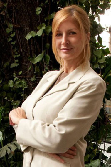 Amalia González.
