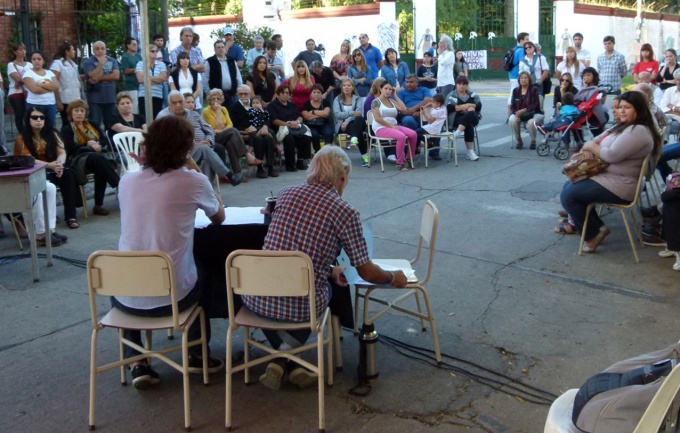 Radio abierta y mural a 38 años del golpe