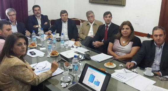 La reunión de diputados en la Legislatura bonaerense.