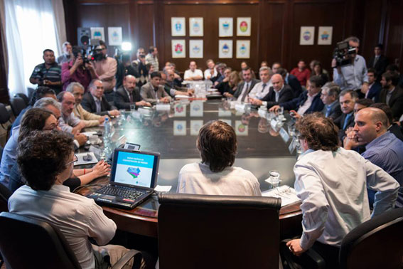 La reunión de intendentes en la Secretaría de Comercio.