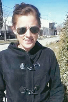 Evangelina Neivert.