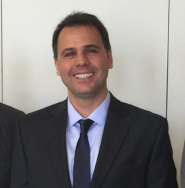 Julián Guelvenzú.