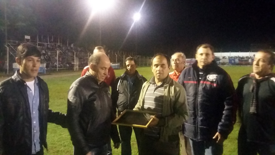 El reconocimiento a Bochini.