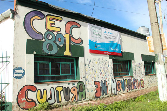 El Centro de Educación Complementaria.