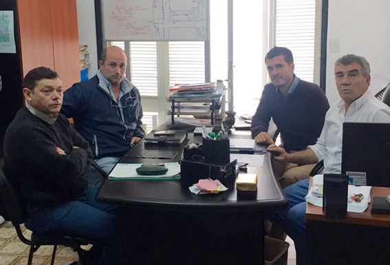 Funcionarios de ambos municipios se reunieron en Zárate.