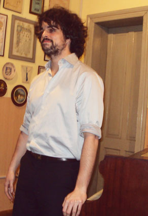 Néstor Domínguez.