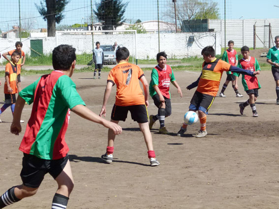 El domingo en Ferro se jugarán dos partidos pendientes del Torneo Apertura de UNIFIZA.