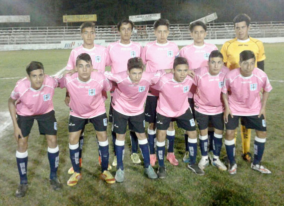 Plantel de Zárate que jugó el miércoles de visitante (foto gentileza de Luciano Vennini)