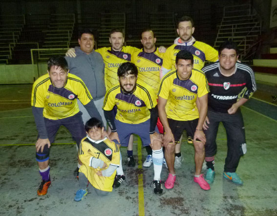 El equipo de El Reencuentro jugará esta noche en el Torneo Clausura de FUTSAL local.