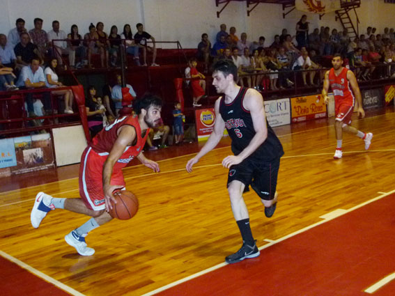 Independiente sigue a buen paso en el Torneo Provincial de Clubes.