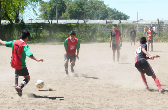 El lunes hubo actividad en forma parcial en el Campeonato Clausura de UNIFIZA.