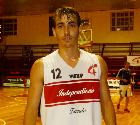 Facundo Pascolatt convirtió 29 puntos frente a Lobos