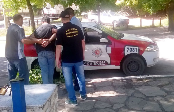 El momento del traslado en Santa Rosa de Calamuchita.