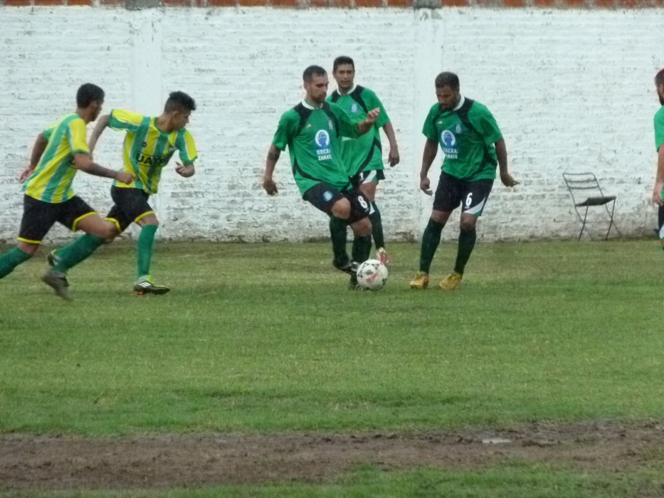 BAJO LA LLUVIA, TRIUNFO DE SOCIAL OBRERO