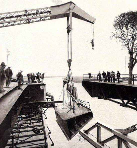 puente 1975