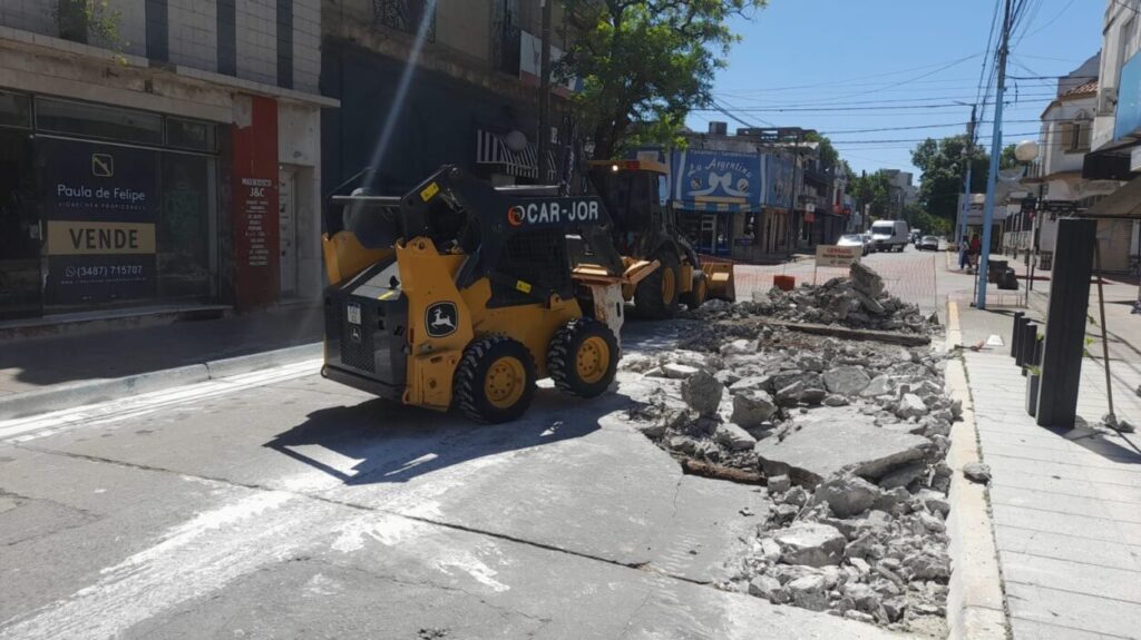 Trabajos de bacheo en Brown, entre Independencia y Noya | La Voz de Zárate