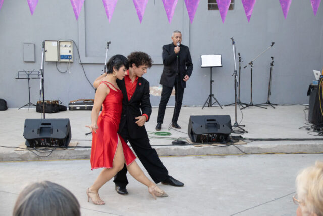tango03