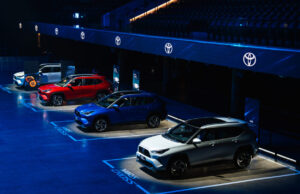 Toyota presentó el Yaris Cross con más de 2.000 clientes en Movistar Arena: show de Diego Torres y la nueva campaña de “Tu primer Toyota híbrido”