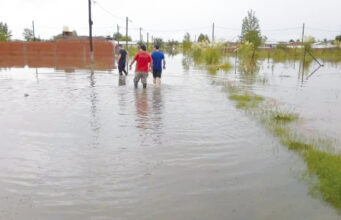 El intendente puso en alerta a todos los barrios “inundables”
