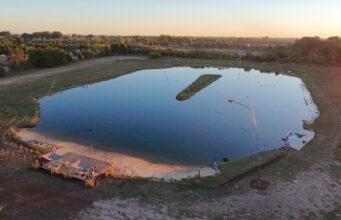 El Club Cardales y Pampa Cable Park: deporte, naturaleza y vida en comunidad