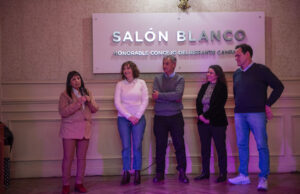 El Salón Blanco recibió una destacada muestra artística