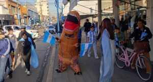 El Centro “eufórico” por la épica remontada argentina