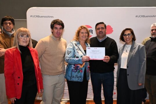 El radicalismo bonaerense gana protagonismo y en Zárate consolida su cercanía territorial