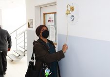 La campana volvió a sonar en el hospital San José