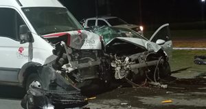 Terrible colisión deja a persona fallecida, frente a hospital Intermedio