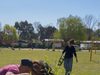 El Municipio concretó una jornada de plantación de árboles nativos junto a vecinos en el barrio La Esmeralda