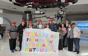 Jóvenes del Taller de Formación Laboral visitaron Toyota Argentina