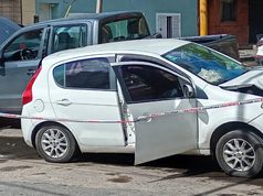 Grave choque en una esquina muy transitada